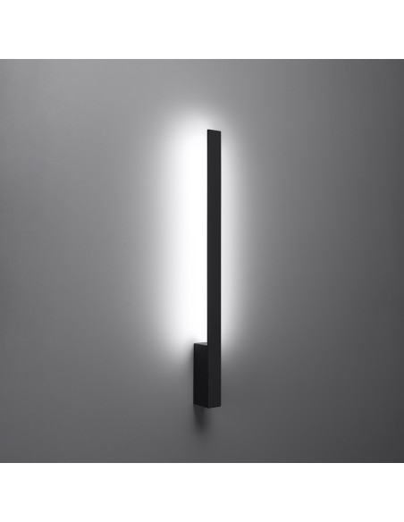 Aplique LAHTI M negro 4000K