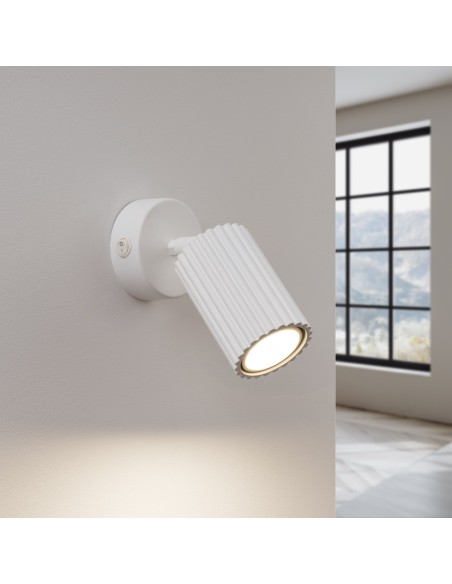 Aplique KARBON blanco con interruptor