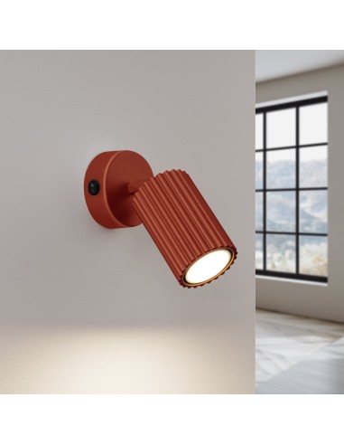 Aplique KARBON rojo ocre con interruptor