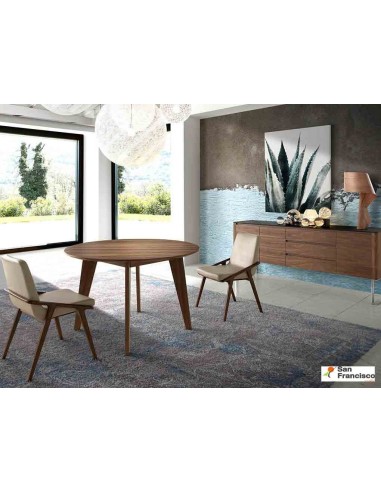 Silla de polipiel y estructura de madera