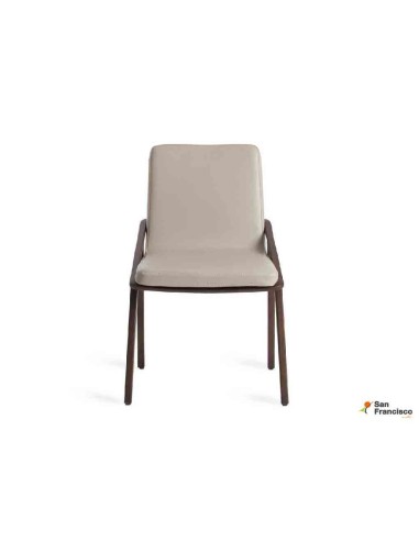 Silla de polipiel y estructura de madera