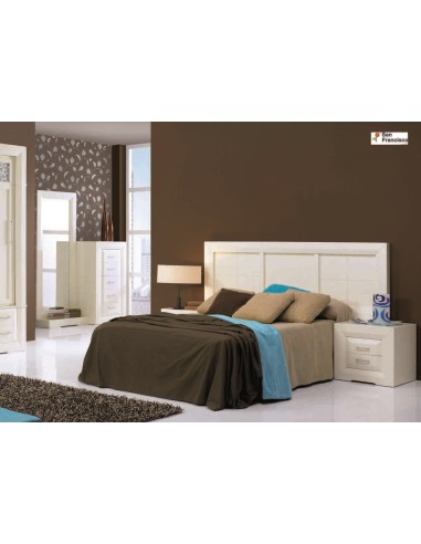 Cabecero + 2 mesitas de madera Maciza lacadas en Blanco