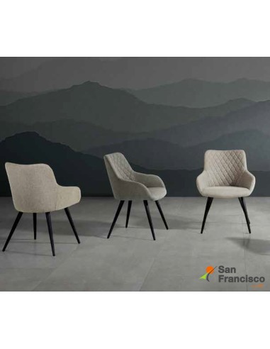 Silla tapizada modelo florida con un diseño moderno y original.